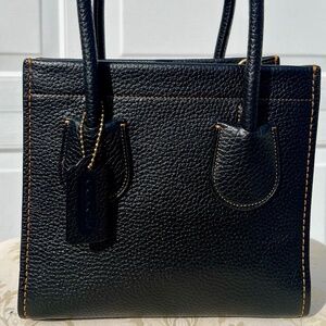 COACH CASHIN CARRY TOTE 22